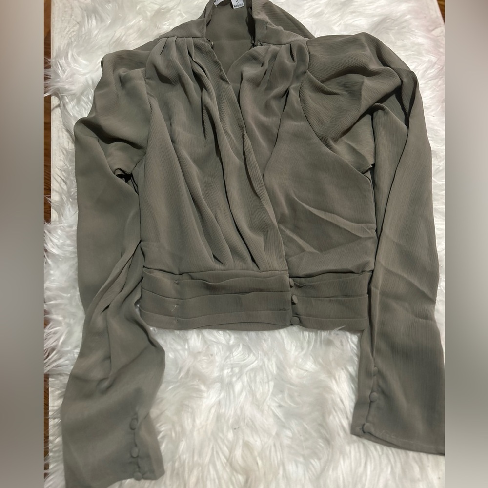 Crop top olive green blouse.